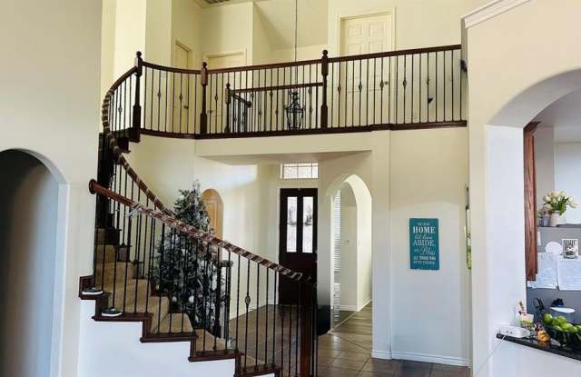 5525 Smokethorn Drive Gallery 2