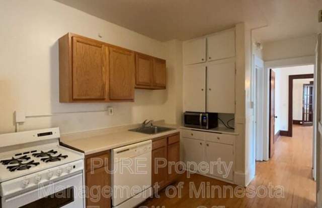 712 W 32nd St photos photos