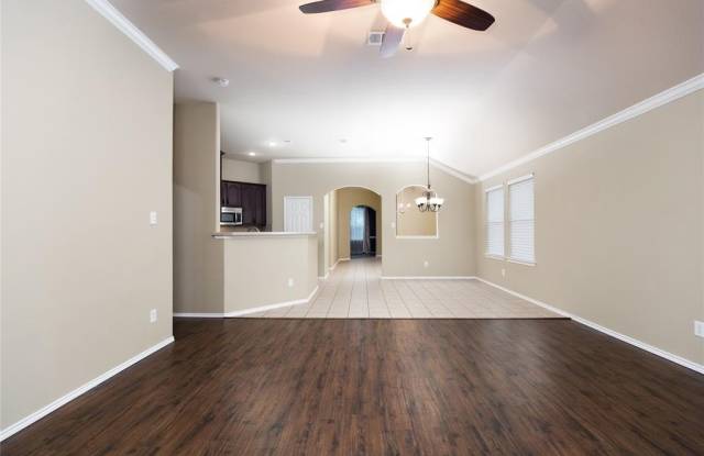 1031 Barrington Drive Gallery 4