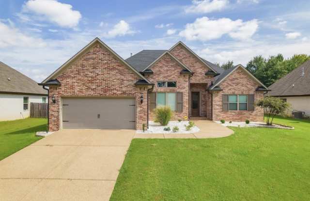233 Greenhill Dr photos photos