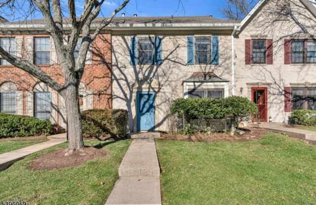 604 Brokaw Ct photos photos