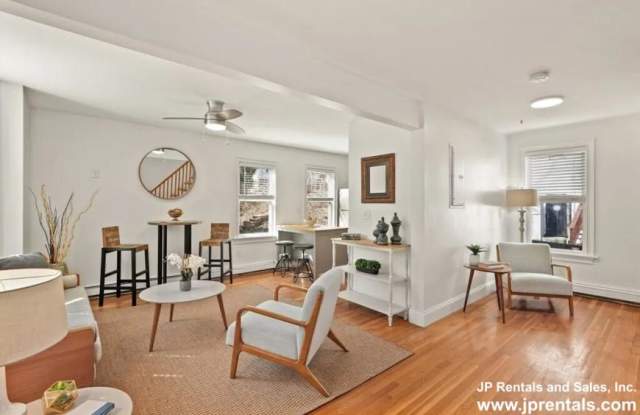 19 Norfolk St. - 19 Norfolk Street, Boston, MA 02119