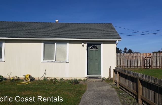 882 Murray Road - 882 Murray Road, McKinleyville, CA 95519