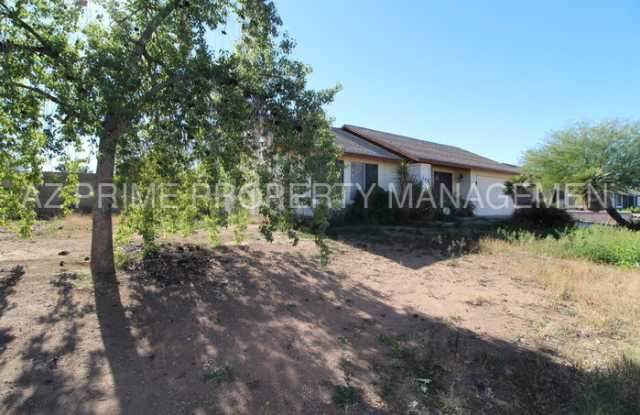 745 East Huber Street - 745 East Huber Street, Mesa, AZ 85203
