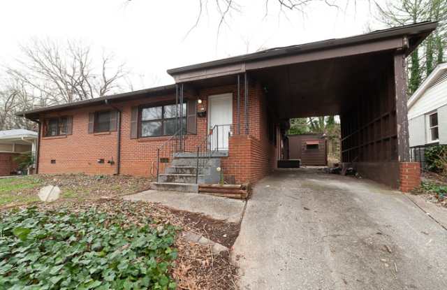 3102 Cloverhurst Drive - 3102 Cloverhurst Drive, East Point, GA 30344