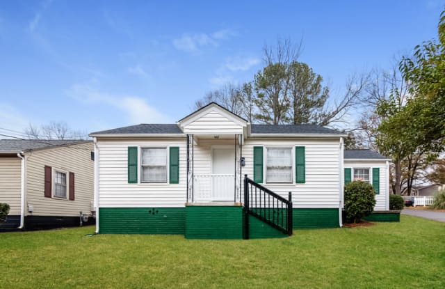 212 West Woodrow Avenue - 212 West Woodrow Avenue, Belmont, NC 28012