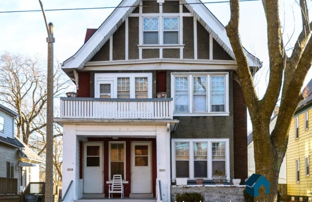 2616 N 10th St - 2616 North 10th Street, Milwaukee, WI 53206