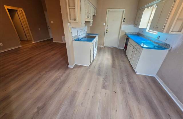 6109 Camway Drive Gallery 3