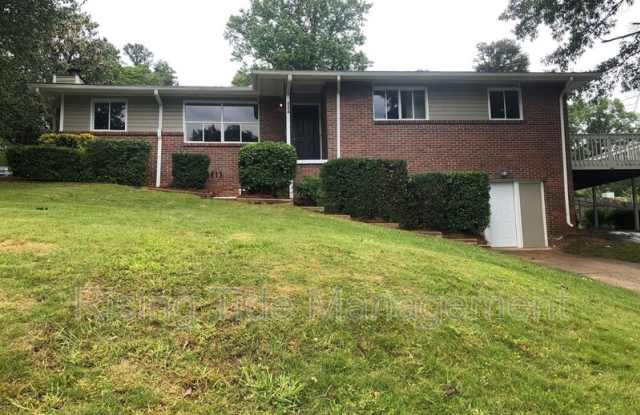 424 16th Ave NW - 424 16th Avenue Northwest, Center Point, AL 35215