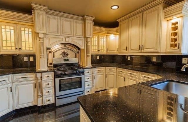 750 MAINSAIL LANE - 750 Mainsail Lane, Secaucus, NJ 07094