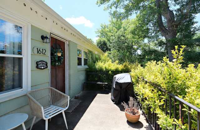 Pet-Friendly Fry's Spring Home With Fenced Yard photos photos