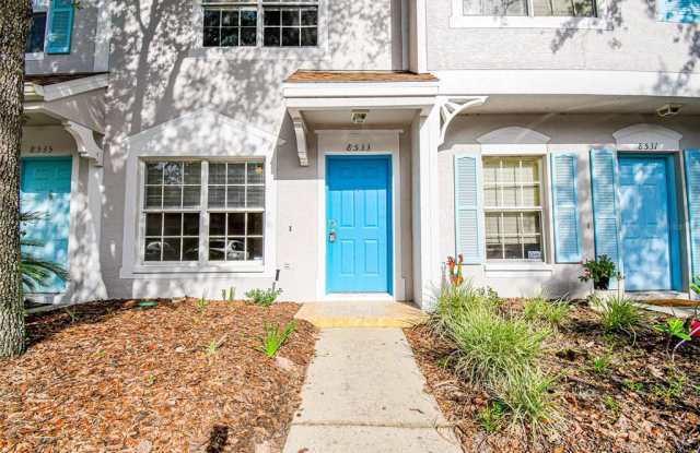 8533 HUNTERS KEY CIRCLE Gallery 2