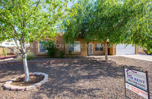 1537 East Dava Drive Gallery 3