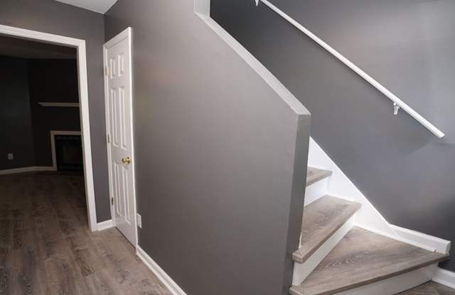 Two Bedroom Townhome in a great location. Gallery 4
