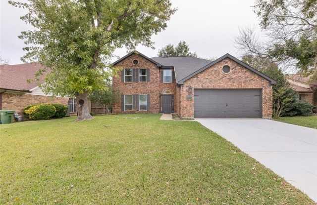 619 Drexel Drive - 619 Drexel Drive, Grapevine, TX 76051