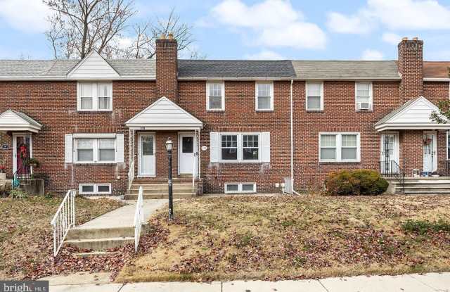 113 W ALBERTSON Avenue - 113 West Albertson Avenue, Camden County, NJ 08108