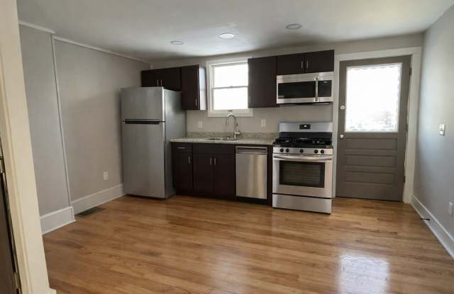 13 Hampden St photos photos