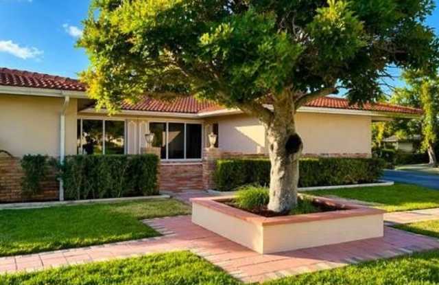 10431 NW 36th Street photos photos