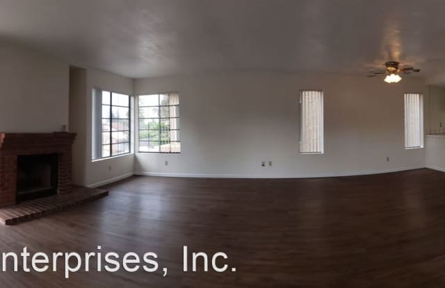 10070 Carissa Lane Gallery 2