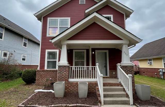 Modern 3 Beds | Bonus Room | 2.5 Baths | Detached 1 Car Garage - Close to St. Elmo  Downtown photos photos