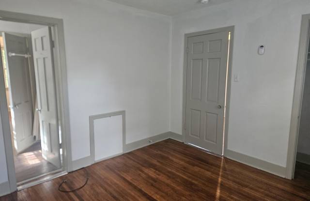 2405 S Fillmore photos photos
