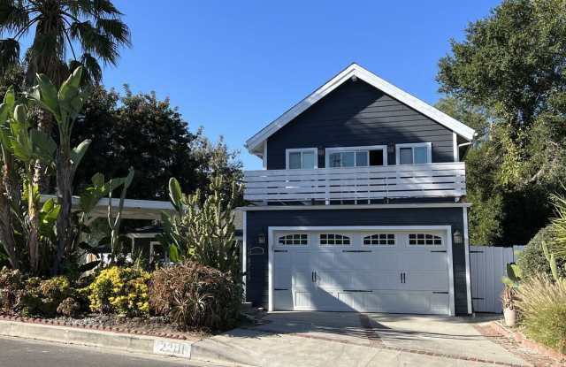 22111 Independencia St photos photos