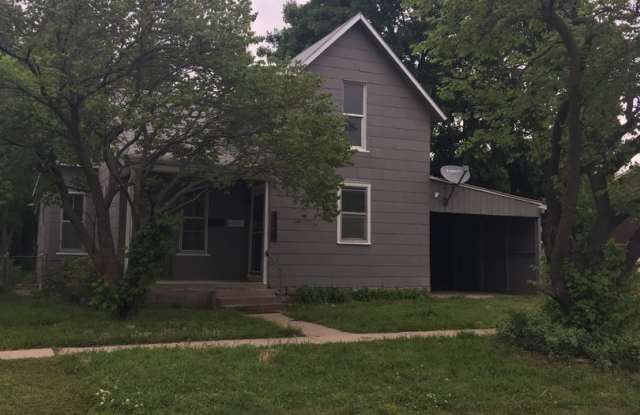 $795 - 2 bed 1 bath - Single Family Home photos photos