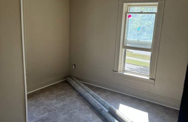 922 Jackson Street - 922 Jackson Street, Wausau, WI 54403