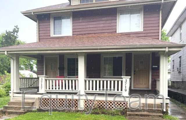 3719 E 3rd St photos photos