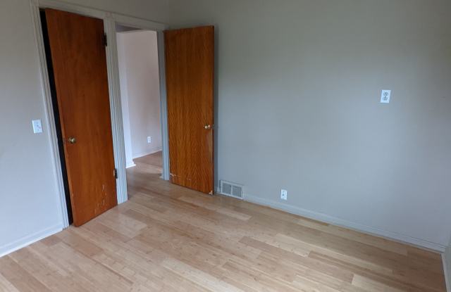 1725 47th St Nw Gallery 2