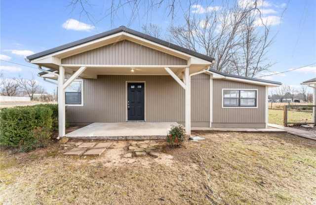 153 Halleck Lane photos photos