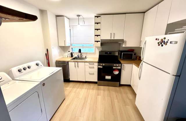 2202 12th St photos photos