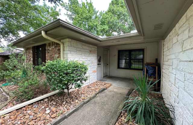 120 W Drane Avenue Gallery 2
