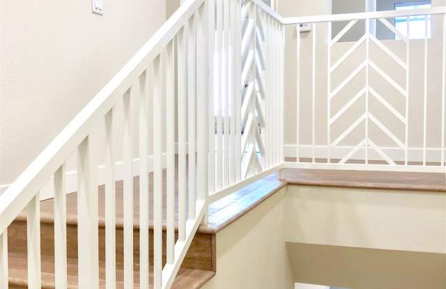 5625 Crescent Park W Unit 221 Gallery 2