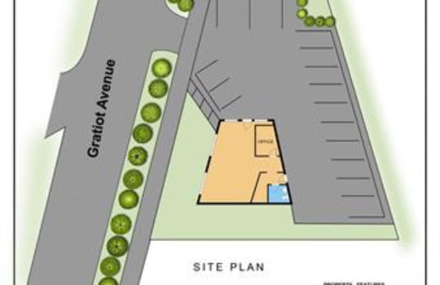 31200 GRATIOT Avenue - 31200 North Gratiot Avenue, Roseville, MI 48066