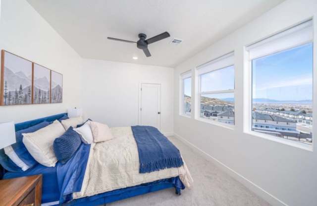 Charming Townhomes with private rooms photos photos