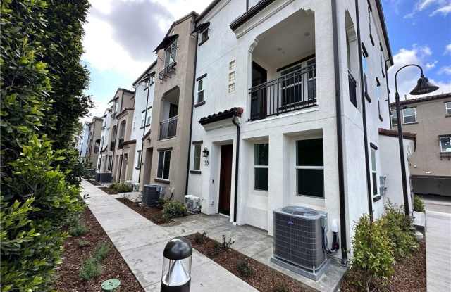 2317 W Broadway photos photos