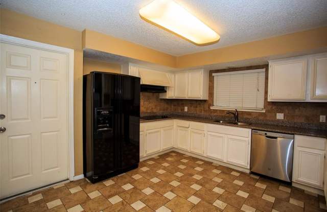 12818 Ashford Meadow Drive Gallery 4
