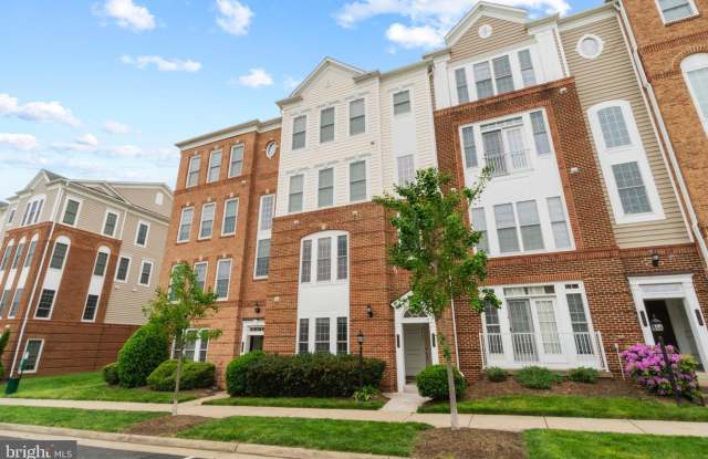 2263 OBERLIN Drive - 2263 Oberlin Drive, Neabsco, VA 22191