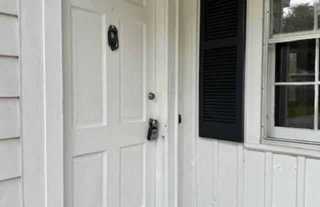 602 W. Cedar Street photos photos