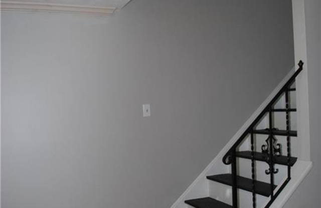 3216 Clark Gallery 4