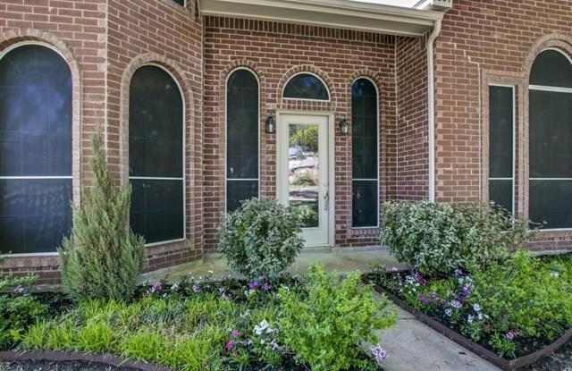 1804 Crescent Creek Lane Gallery 2