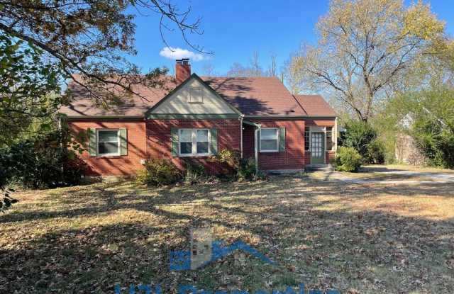 Beautiful Donelson Home photos photos