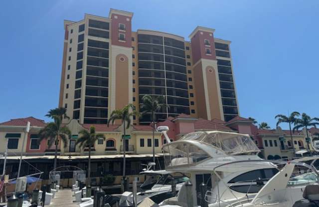 Marina South Cape Harbour photos photos