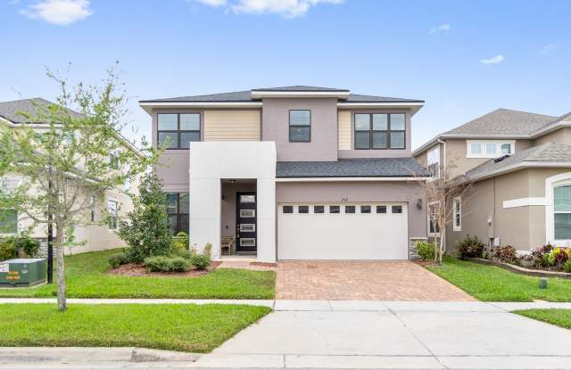 Beautiful Contemporary Energy Efficient 4/2.5 in Gated Community W/ Fenced Backyard Gallery 3