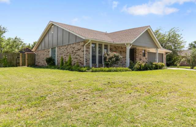 8216 Northwest 112th Street photos photos