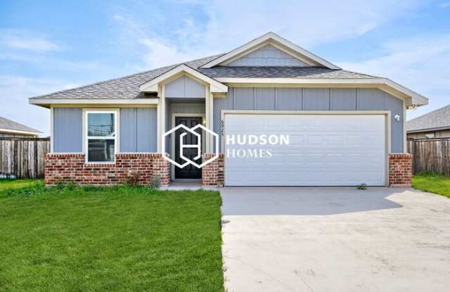 6925 Phoenix Drive Gallery 1