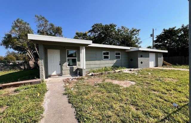 3801 Lamont Street - 3801 Lamont Street, Corpus Christi, TX 78415