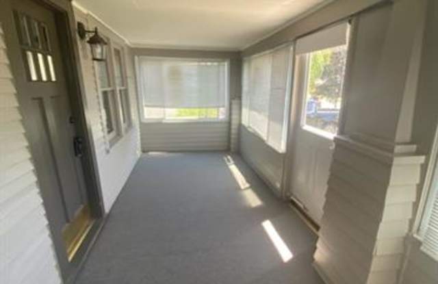 3096 PHILLIPS Avenue Gallery 2