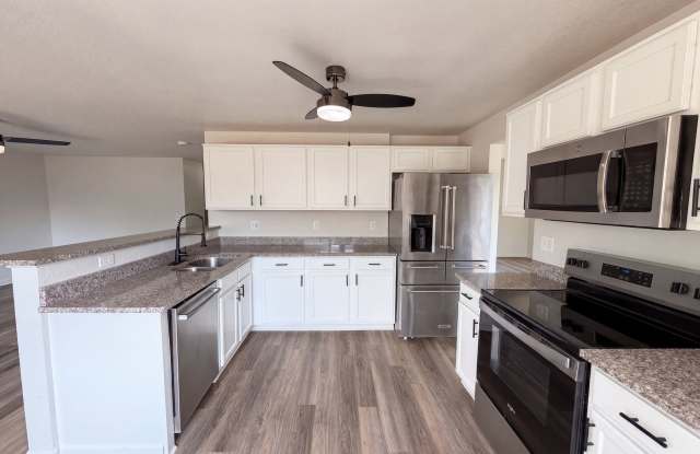 9539 Clayton Ct Gallery 3